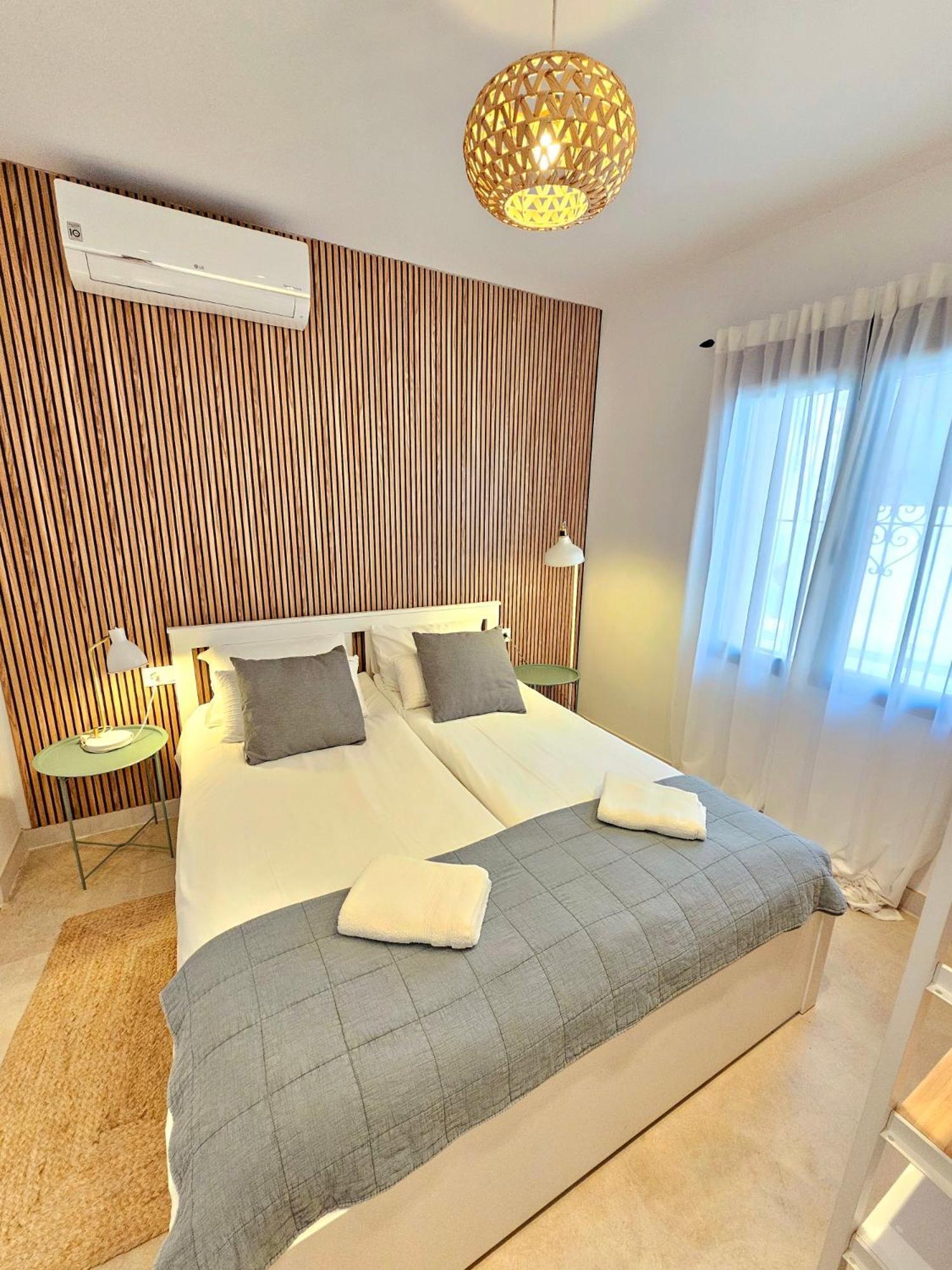 Apartamentos De La Huerta Alicante Exterior photo